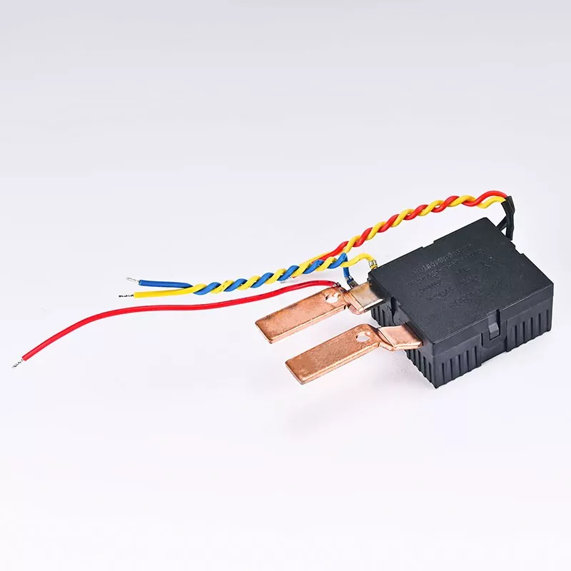 80 A einphasiges 4P-Schienen-Stromstoßrelais 80 A einphasiges 4P-Schienen-Stromstoßrelais